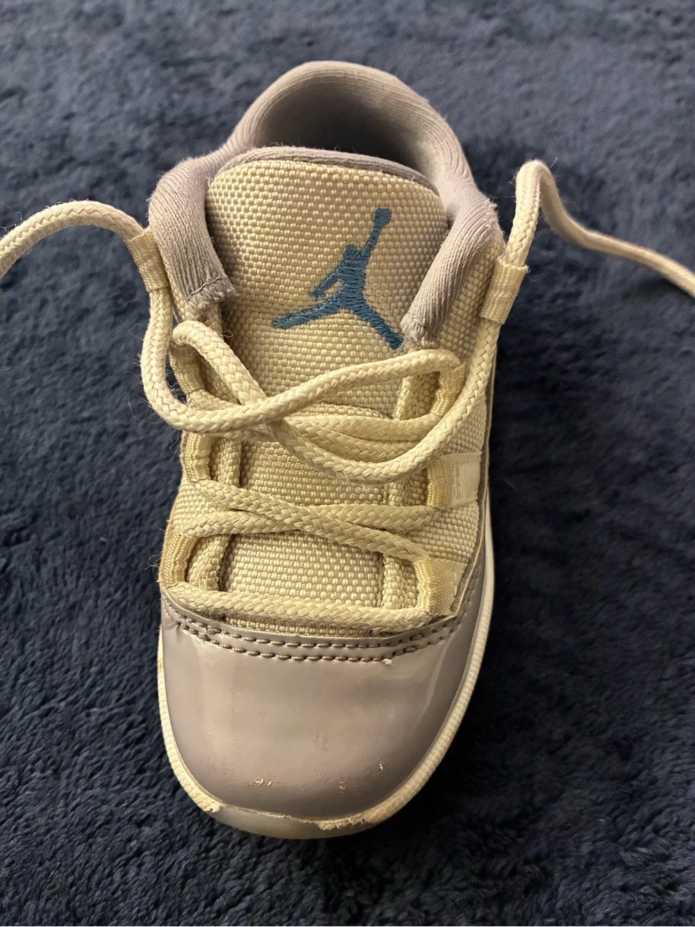 Jordan XI Low Cool Grey Kids Sneakers